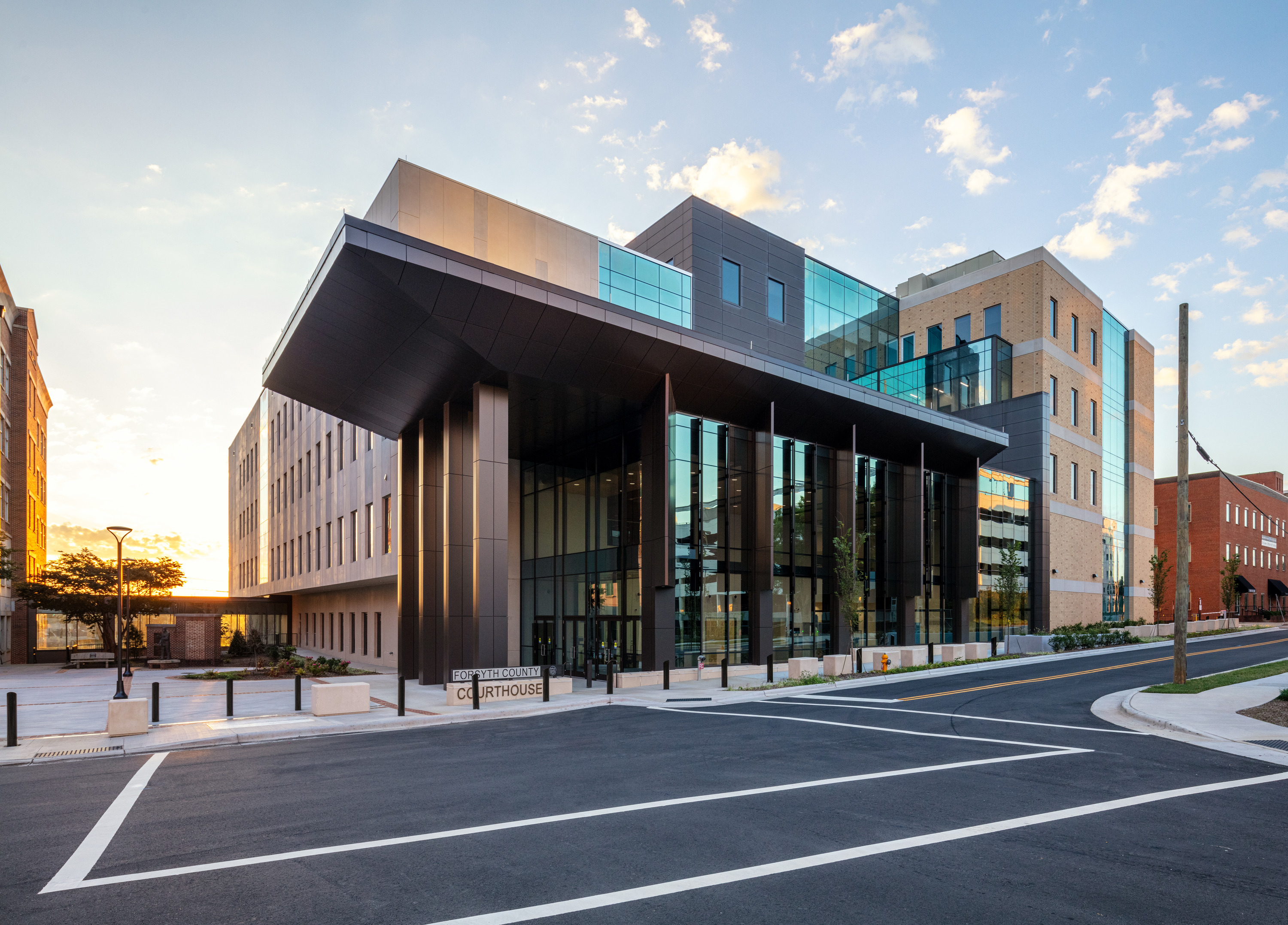 Forsyth County Courthouse